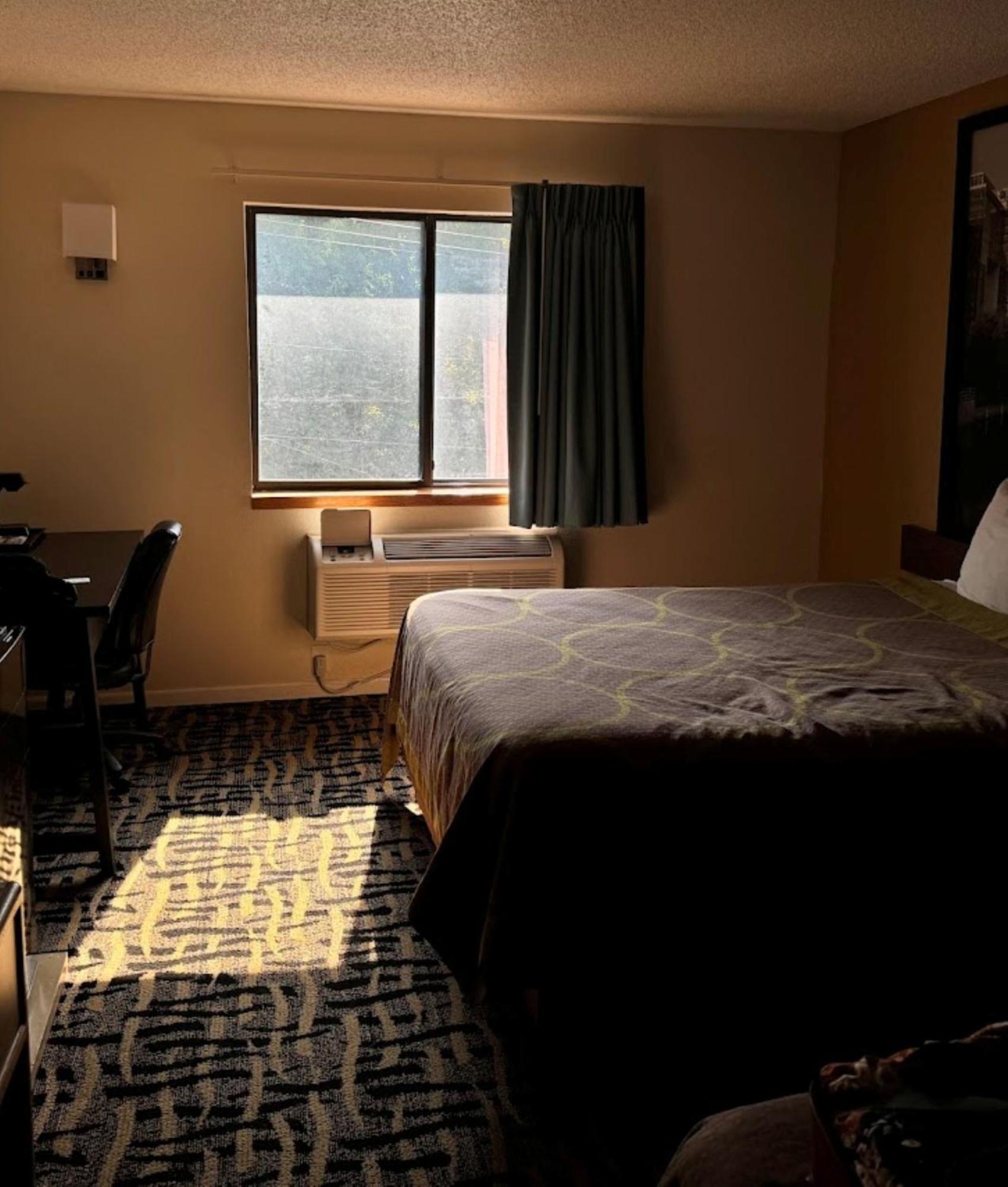 Oyo West Point Inn Eksteriør billede